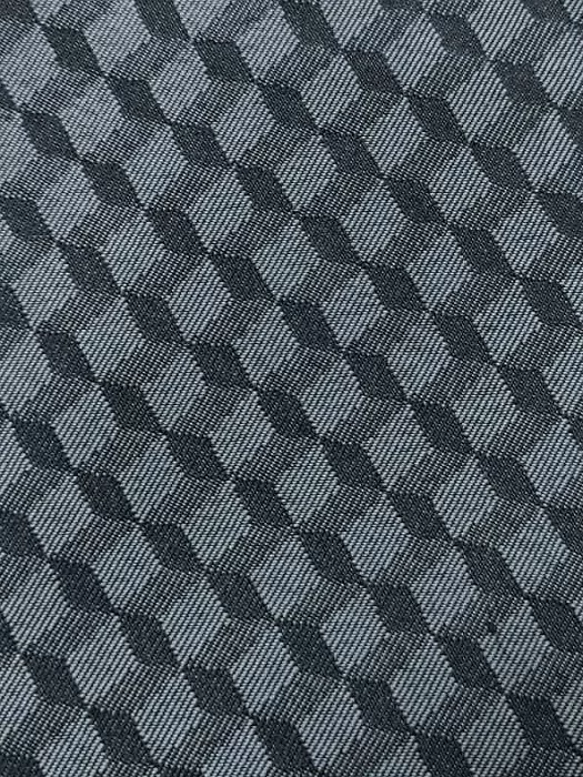 121701